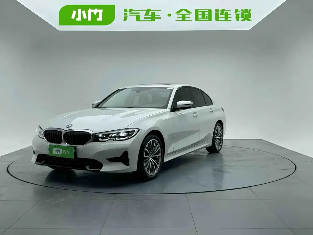 BMW 3 Series — фото 1