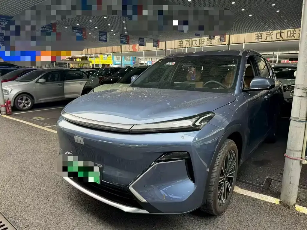 Geely 银河星舰7 — фото 1