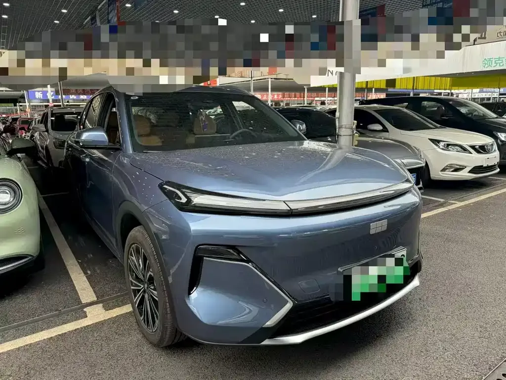Geely 银河星舰7 — фото 2