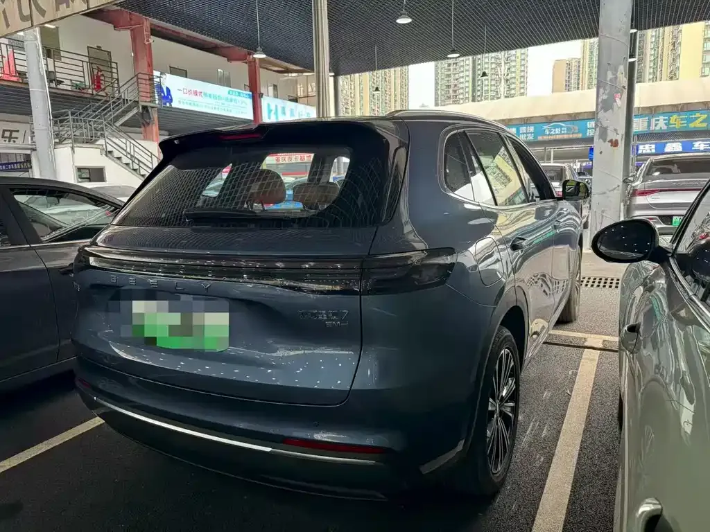 Geely 银河星舰7 — фото 8
