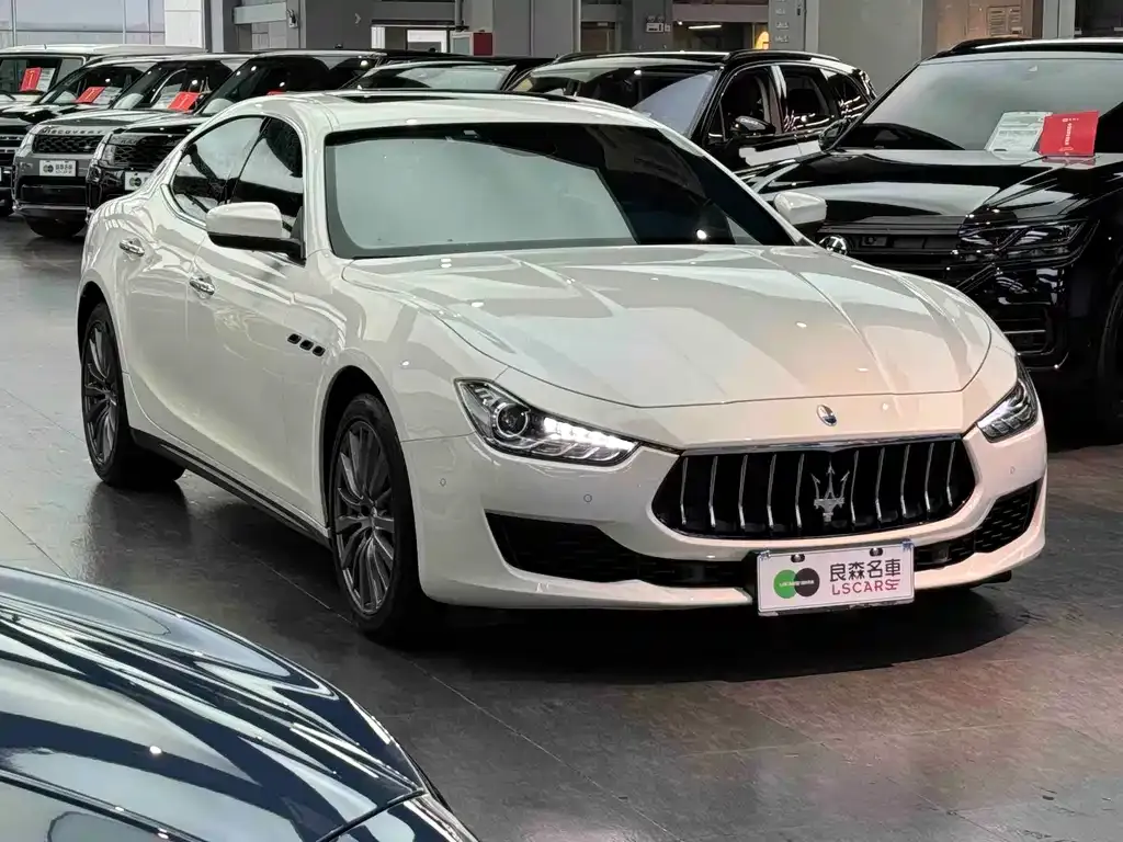 Maserati Ghibli — фото 4