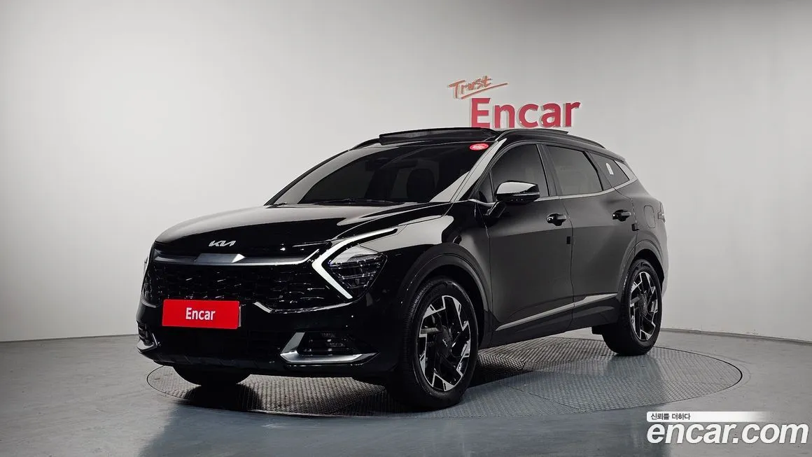 Kia Sportage — фото 1