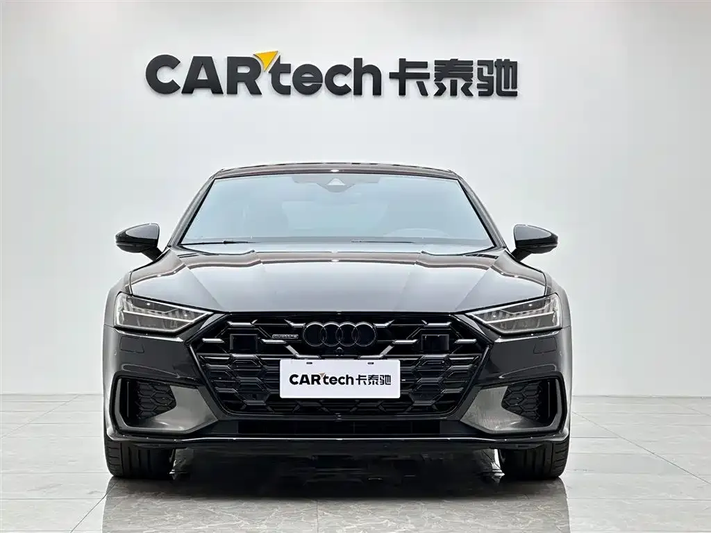 Audi A7L — фото 5