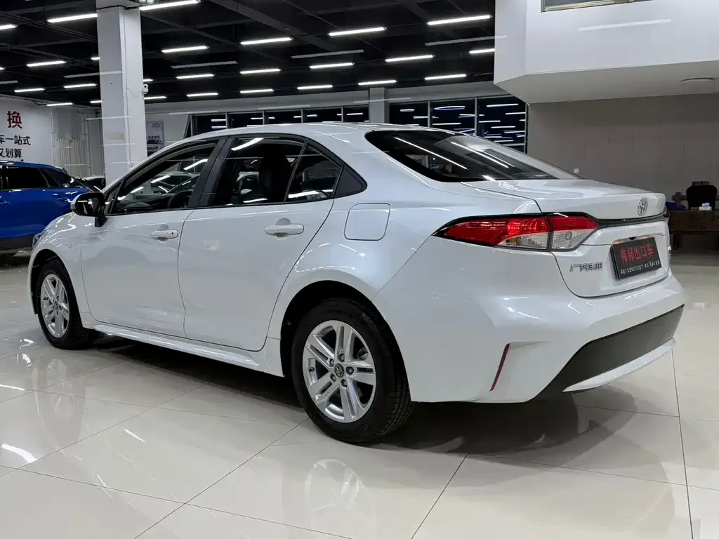 Toyota Levin — фото 10