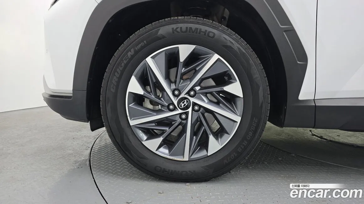 Hyundai Tucson — фото 7