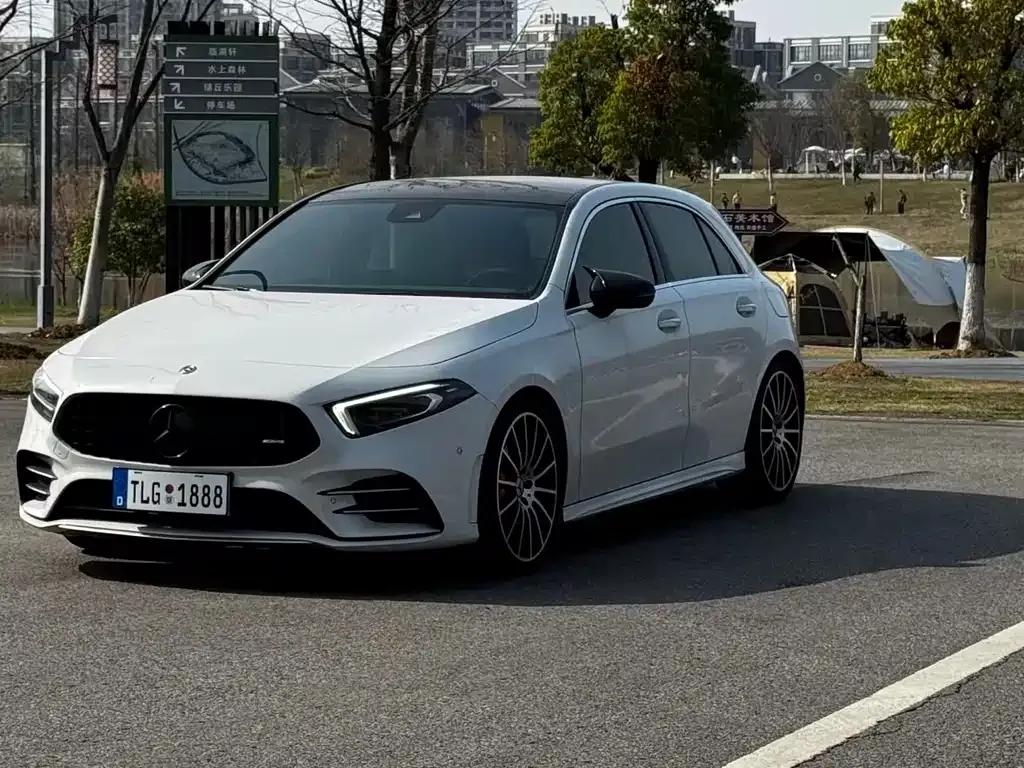 Mercedes-Benz A-Class AMG — фото 4