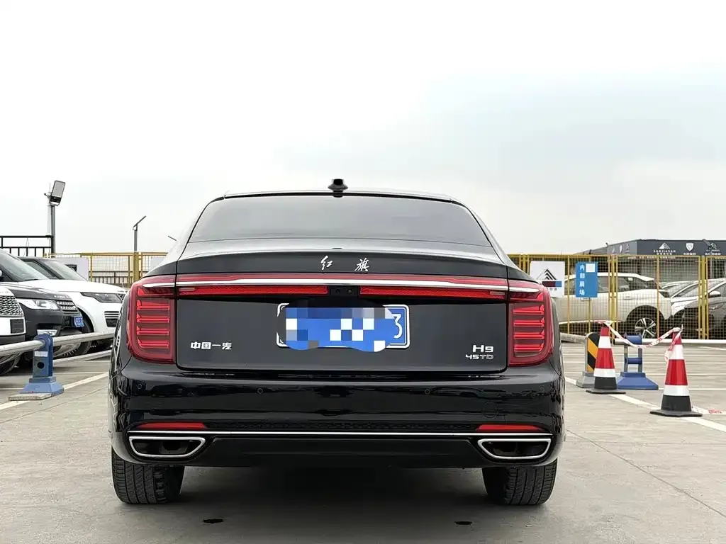Hongqi H9 — фото 3