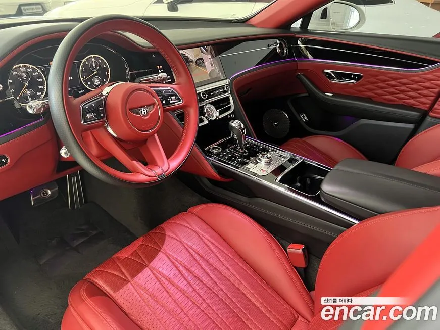 Bentley Flying Spur — фото 10