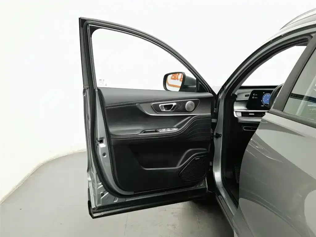 Chery Tiggo 8 PLUS — фото 4