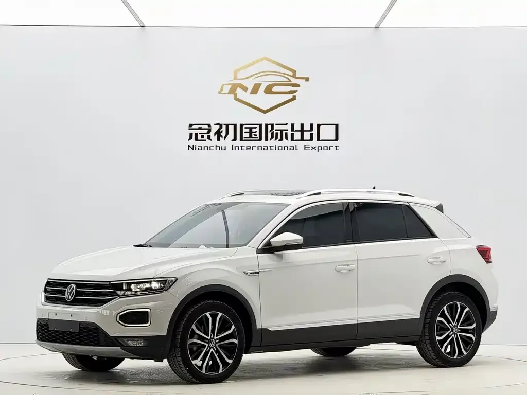 Volkswagen T-Roc — фото 1