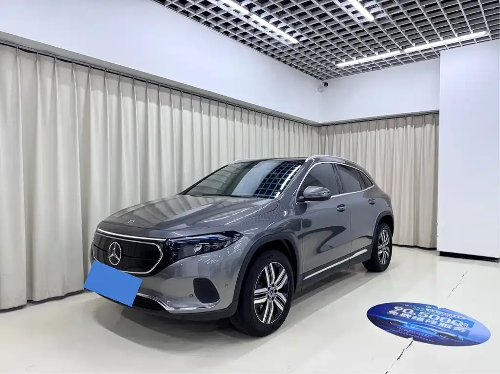 Mercedes-Benz EQA — фото 1