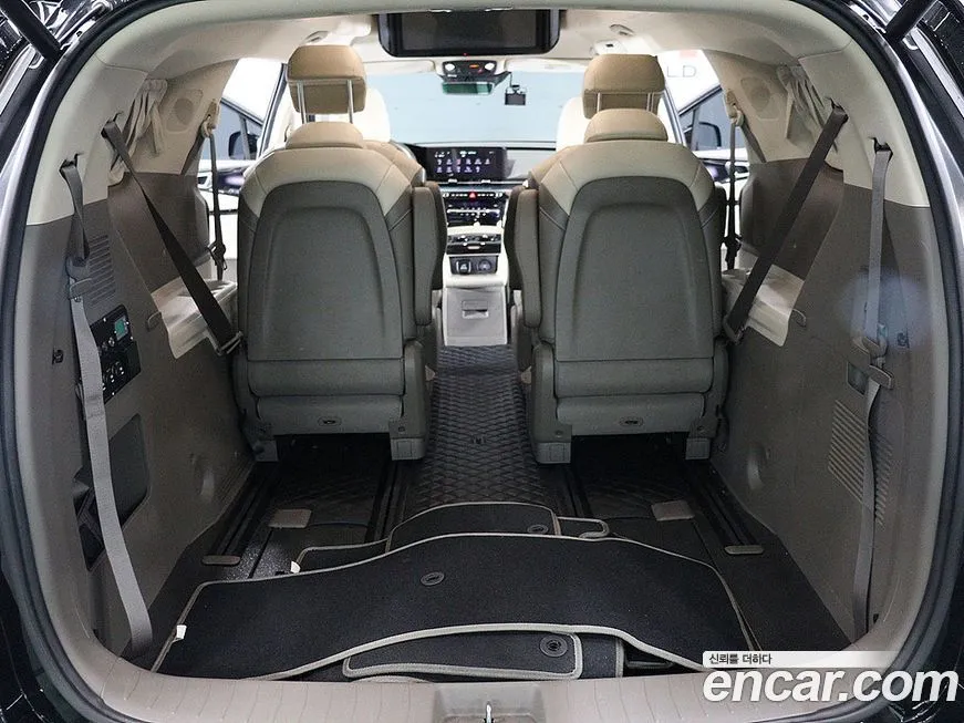 Kia Carnival — фото 2