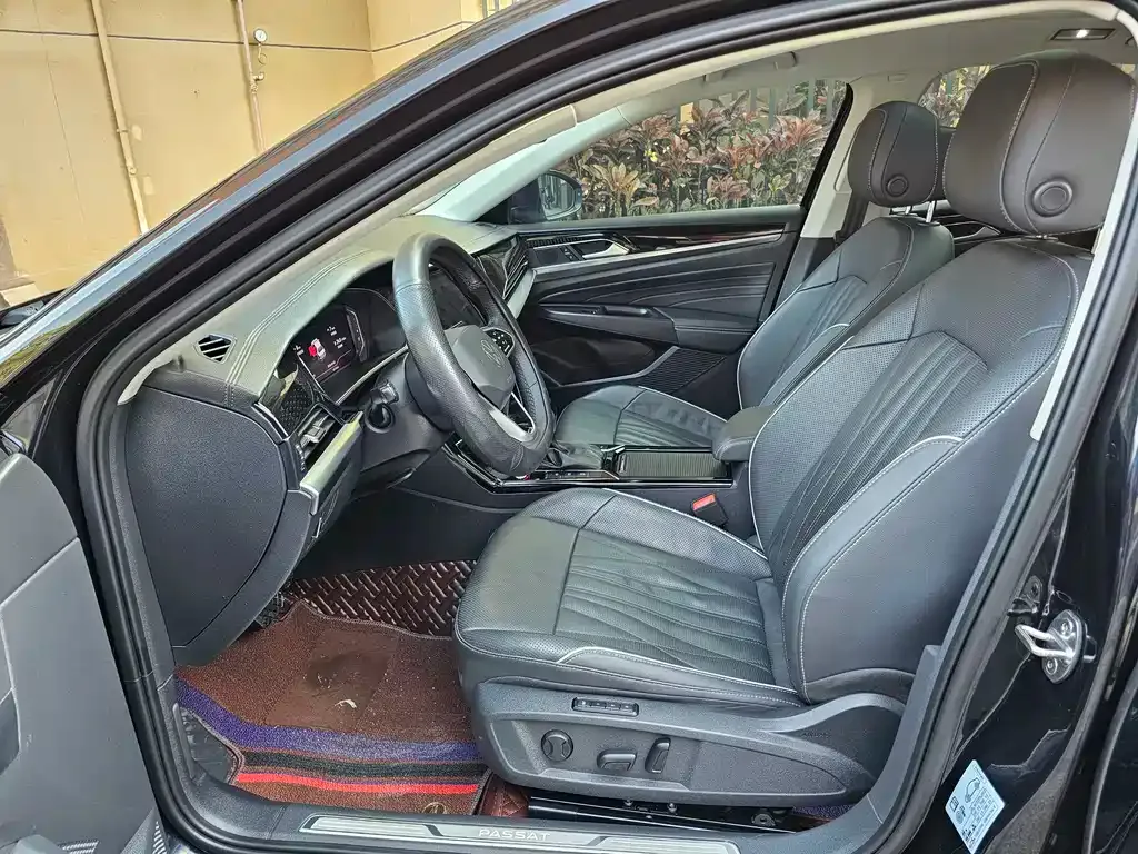 Volkswagen Passat — фото 8