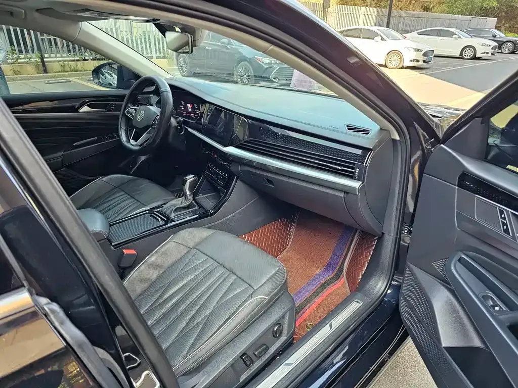 Volkswagen Passat — фото 5
