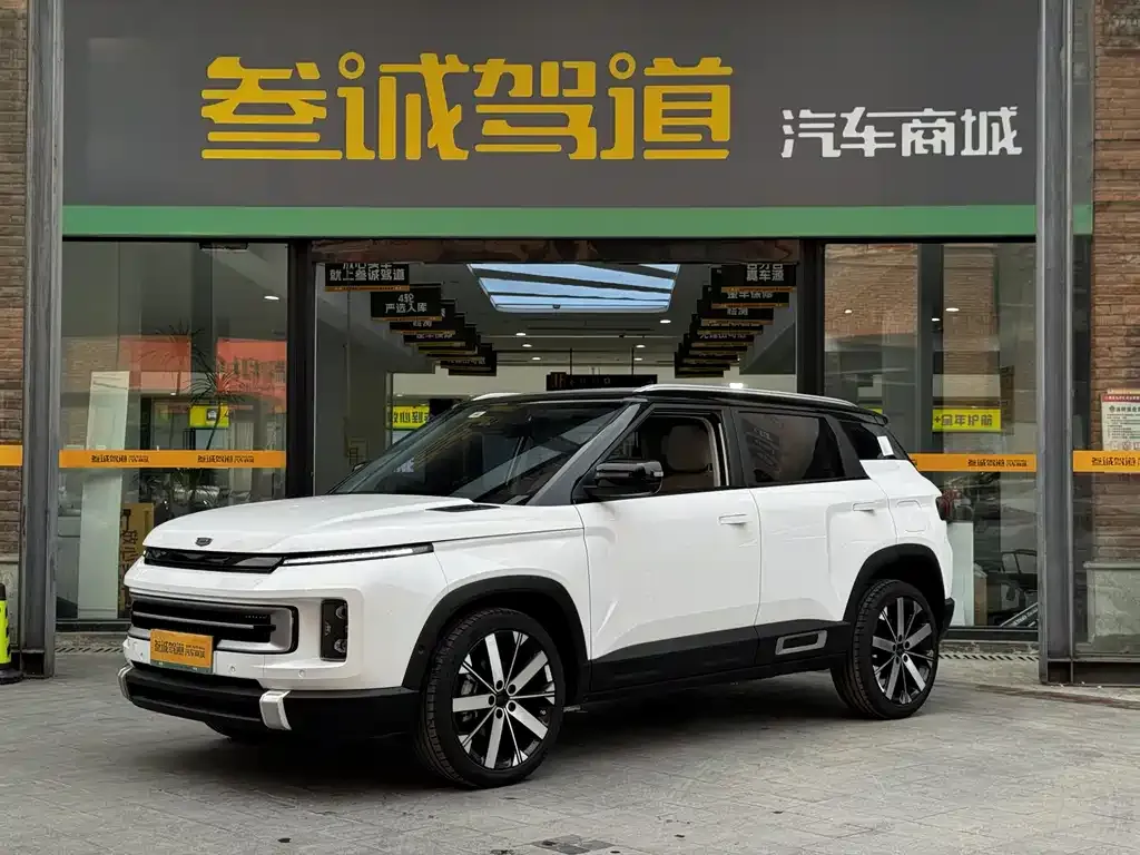 Geely Icon — фото 1