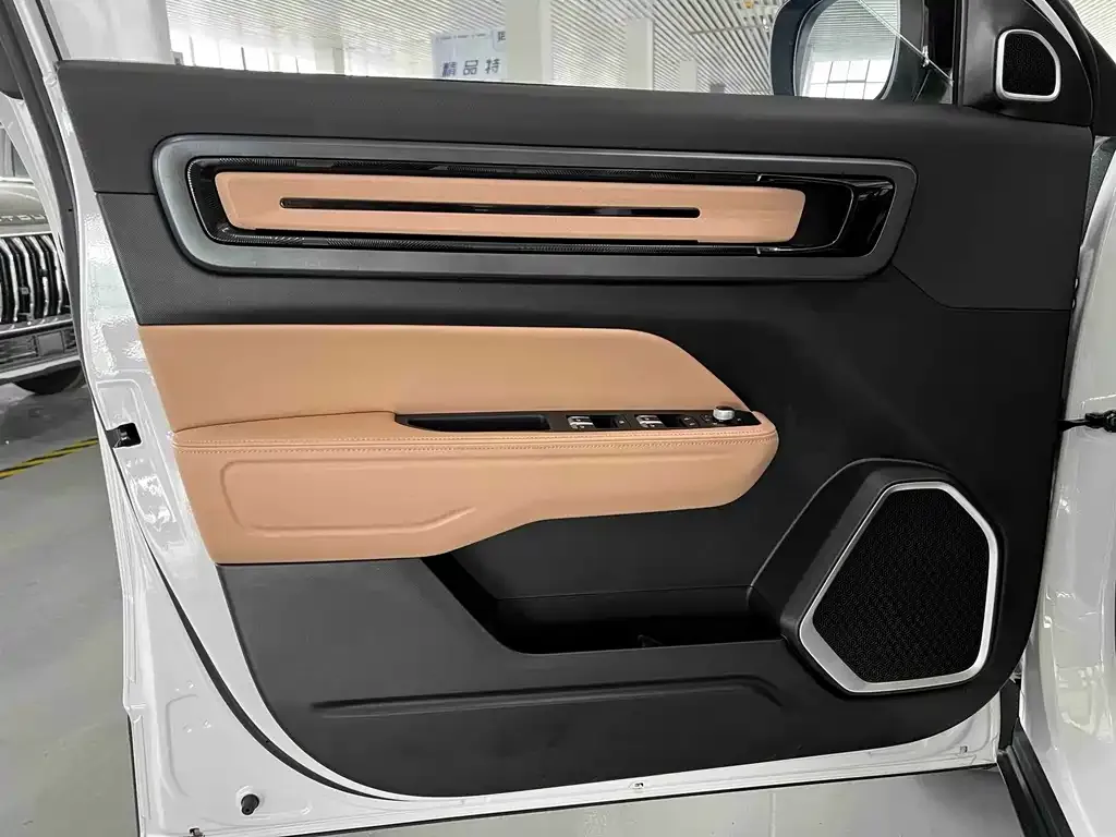 Geely Icon — фото 3