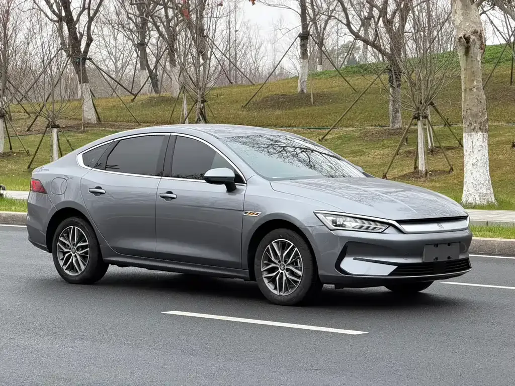 BYD Qin PLUS — фото 10