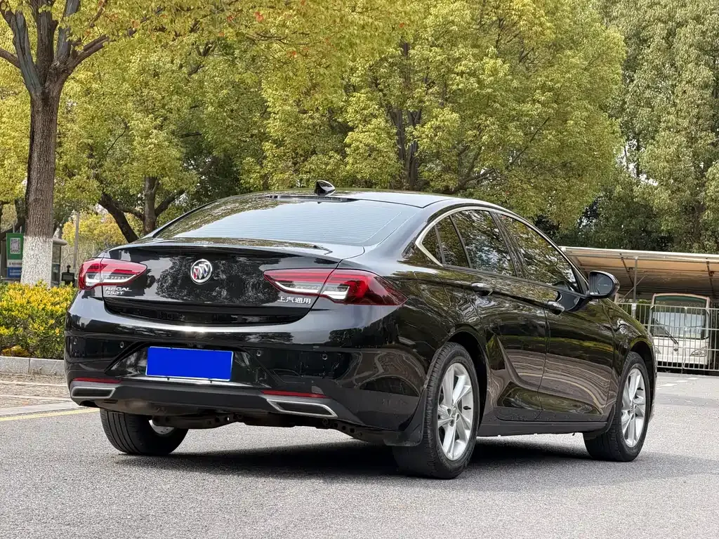 Buick Regal — фото 6
