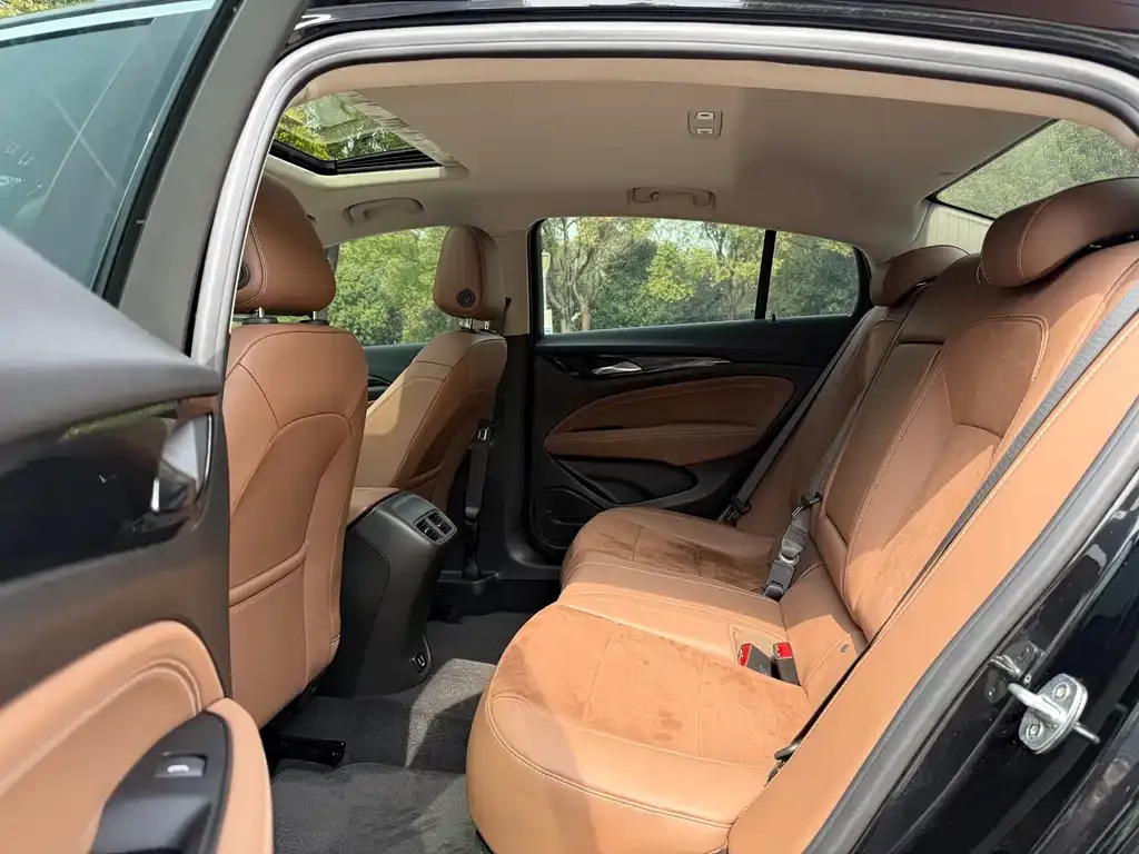 Buick Regal — фото 4