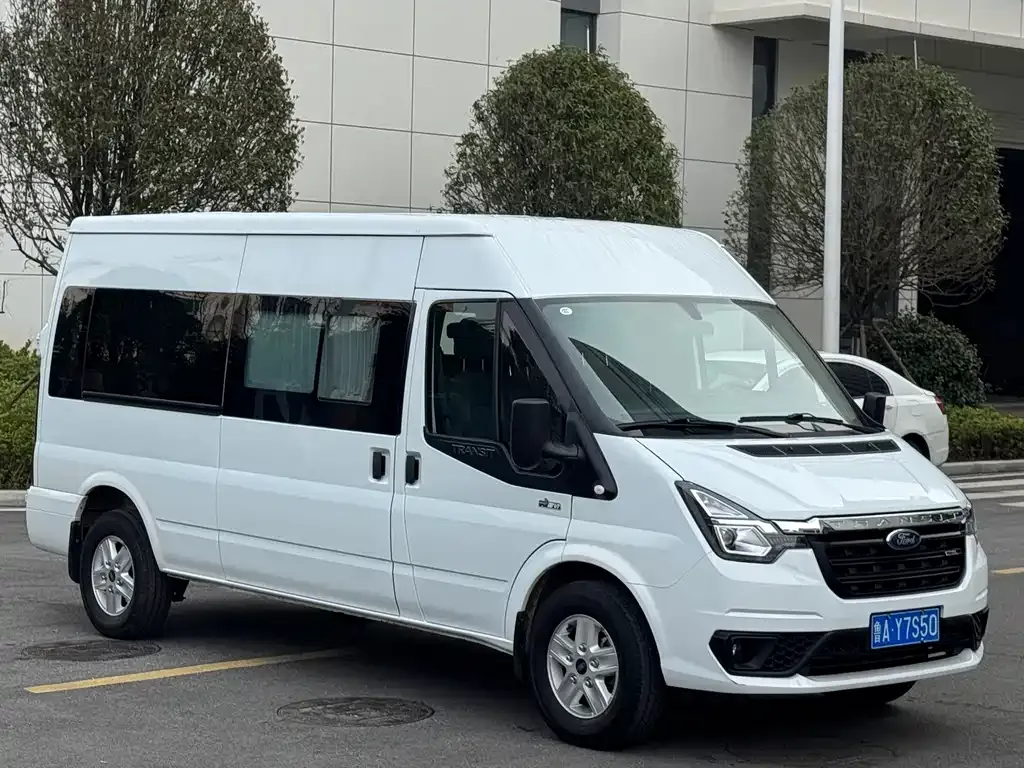 Ford Transit Custom — фото 2