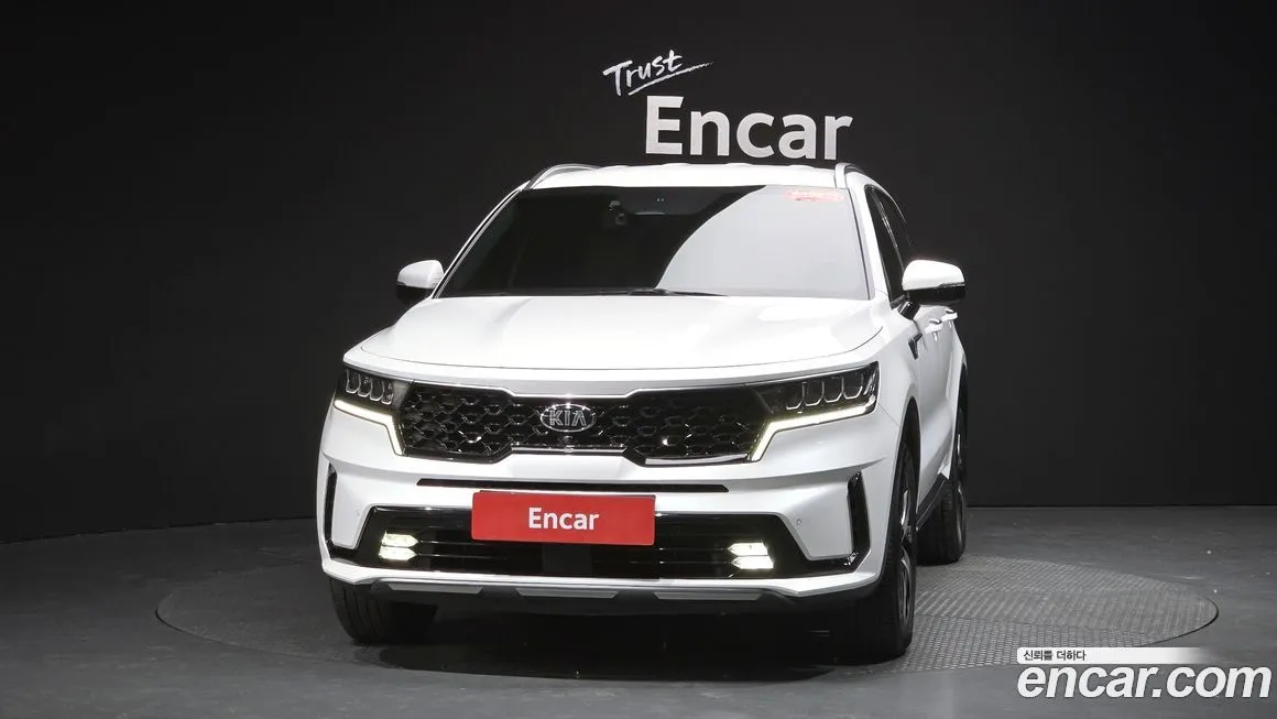 Kia Sorento — фото 3