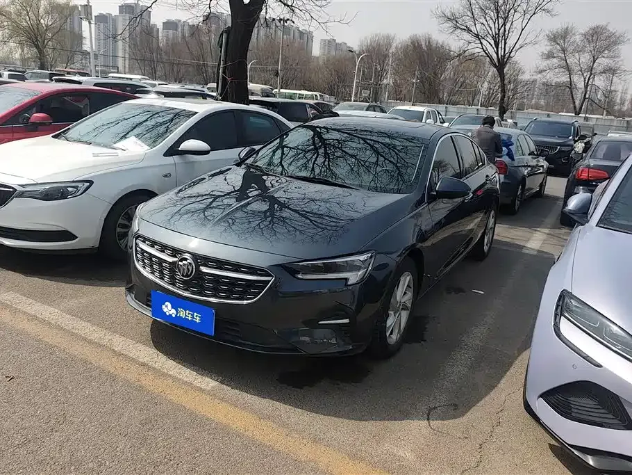 Buick Regal — фото 1