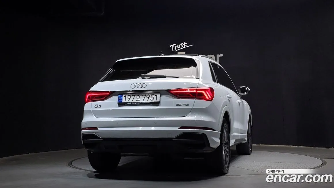 Audi Q3 — фото 2