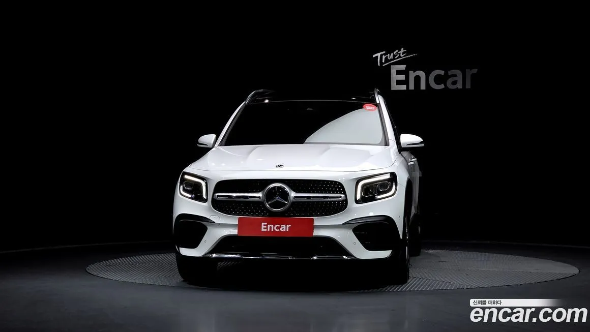 Mercedes-Benz GLB-Class — фото 5