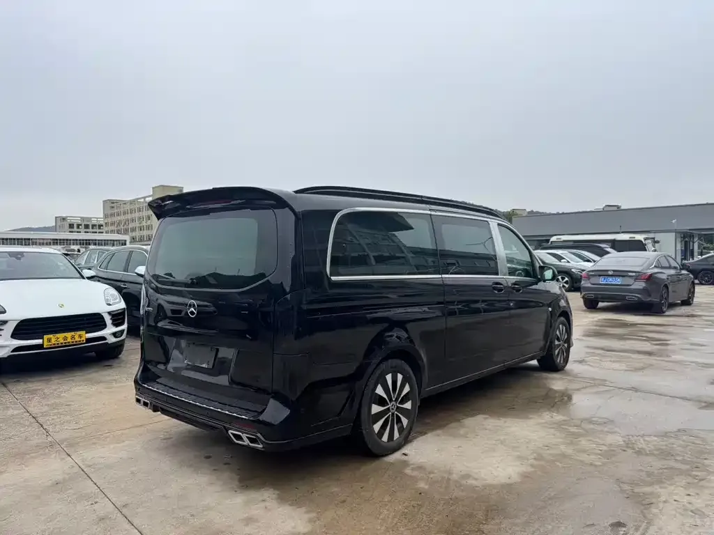 Mercedes-Benz Vito — фото 10