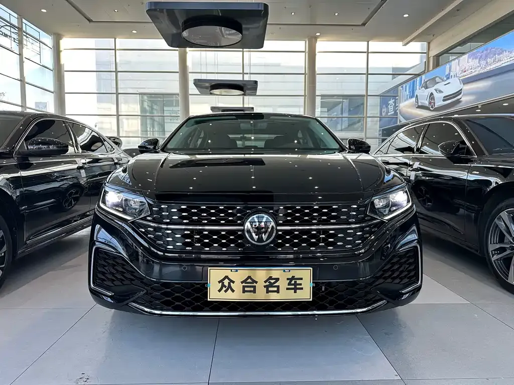 Volkswagen Passat — фото 10