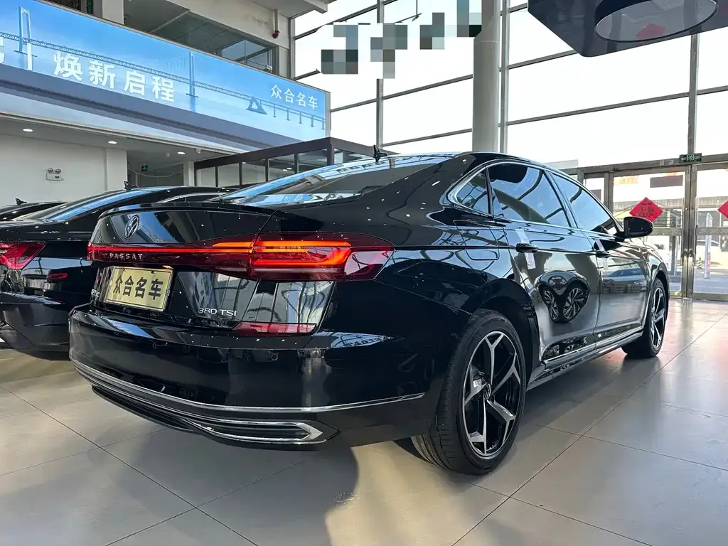 Volkswagen Passat — фото 5
