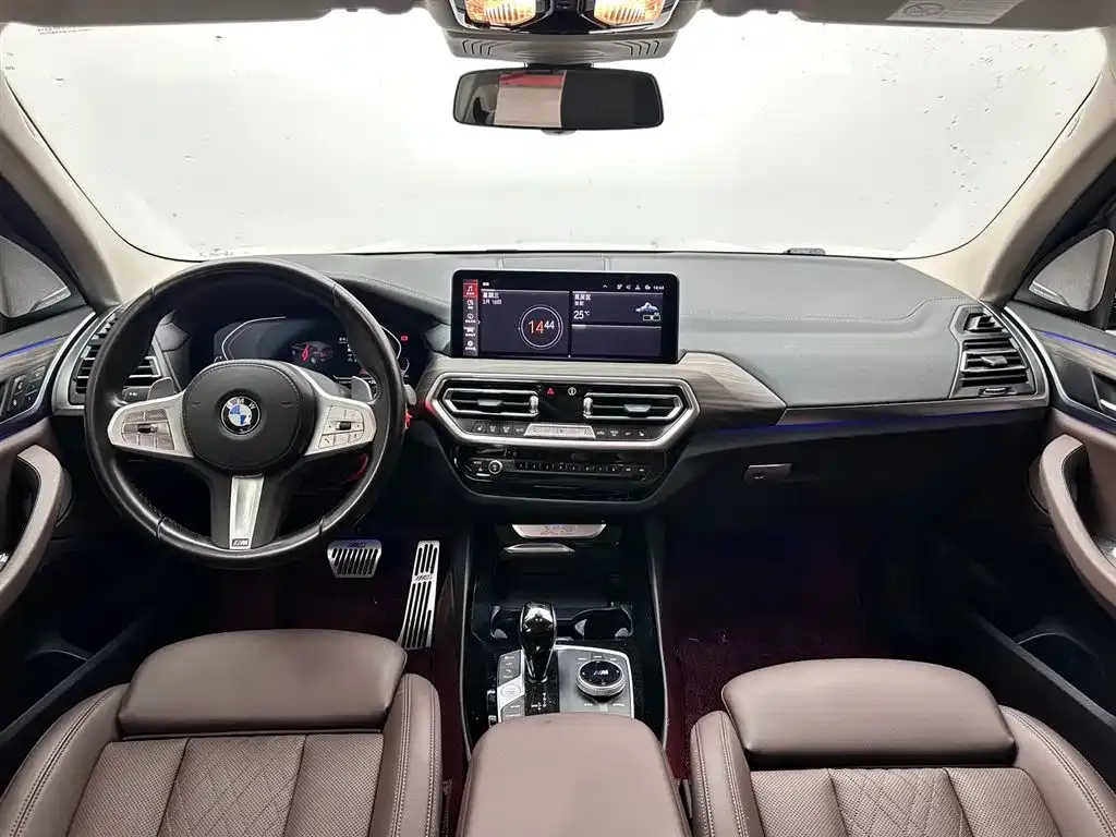 BMW X3 — фото 9