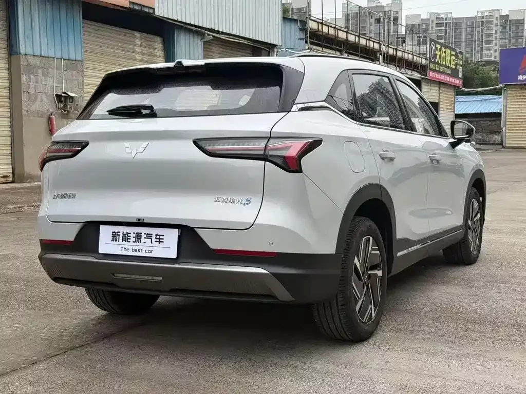 Wuling Xingguang S — фото 9