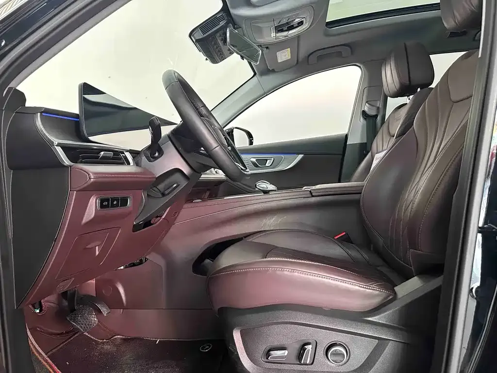 Chery Tiggo 8 PRO — фото 10