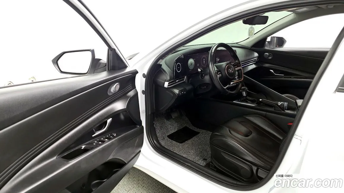 Hyundai AVANTE — фото 10