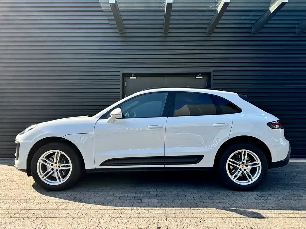 Porsche Macan — фото 3