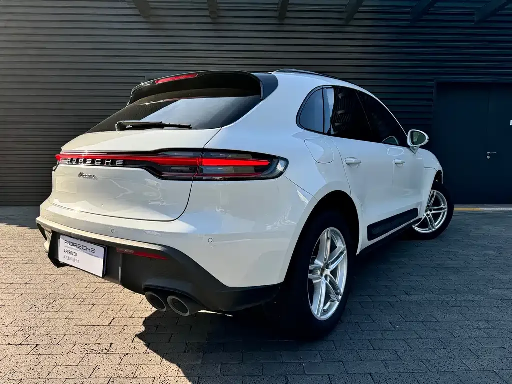Porsche Macan — фото 4