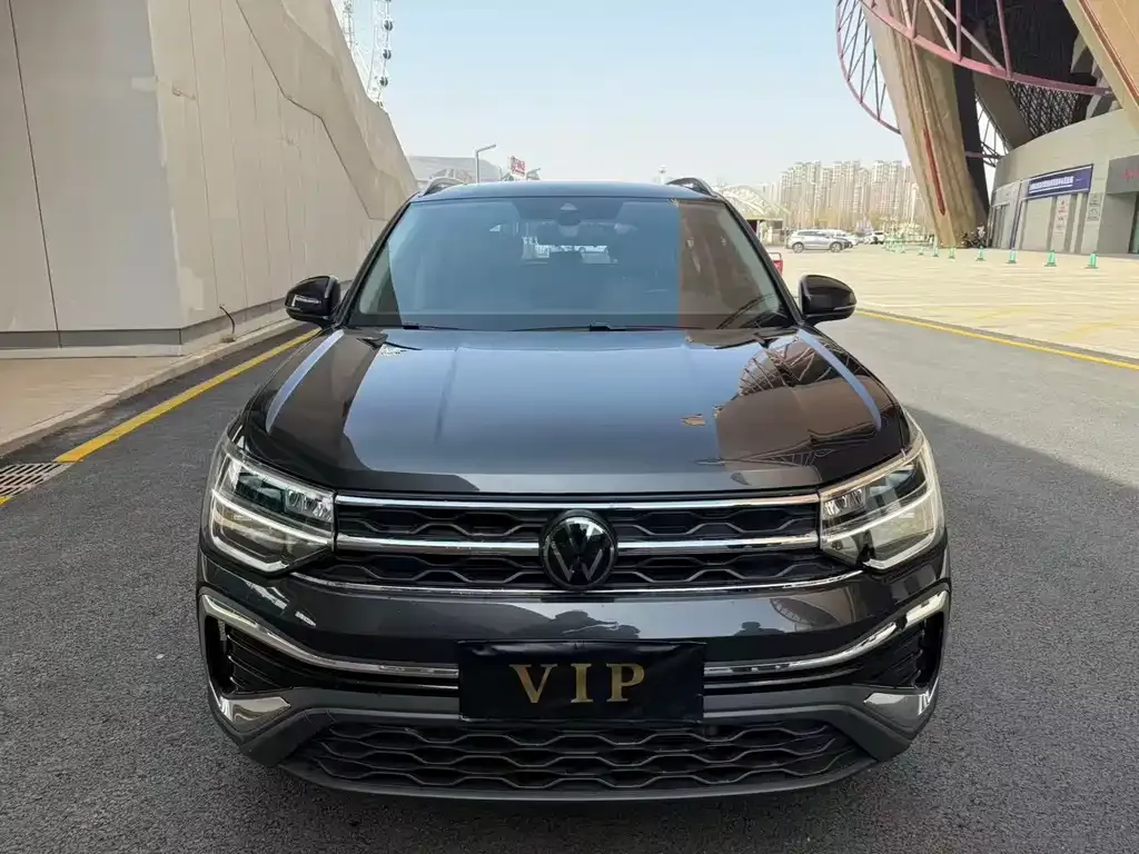 Volkswagen Tharu — фото 3