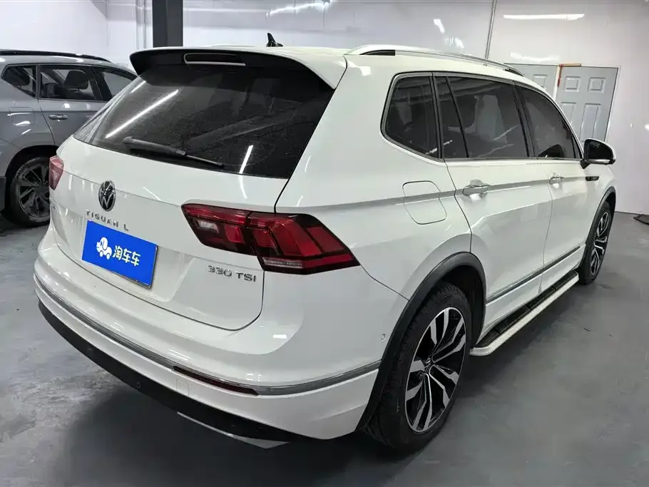 Volkswagen Tiguan L — фото 5