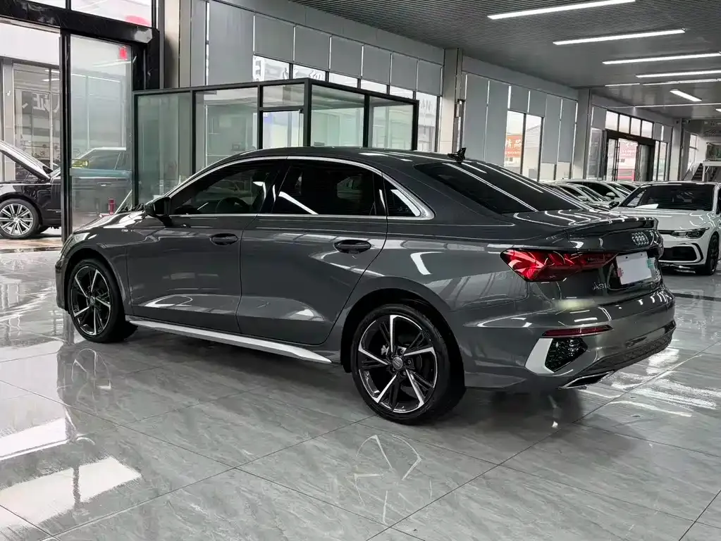 Audi A3 — фото 10