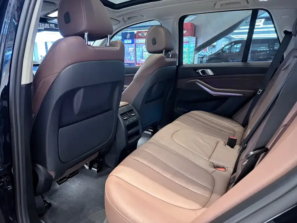 BMW X5 (Import) — фото 3