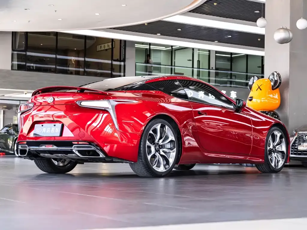Lexus LC — фото 10