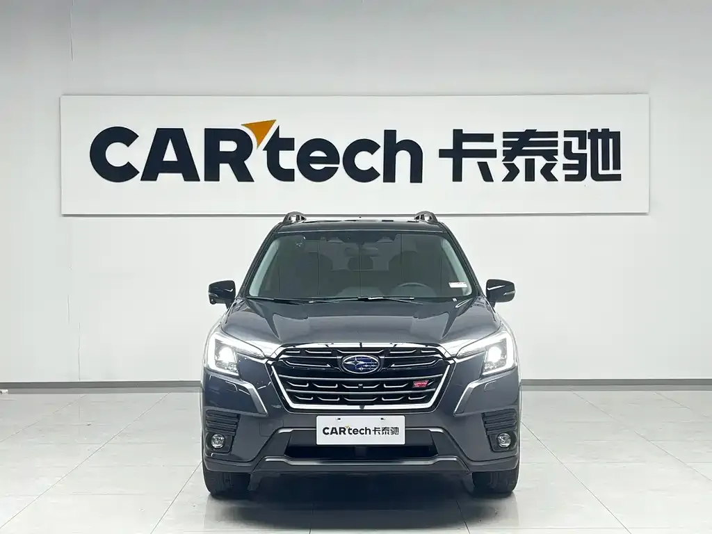 Subaru Forester — фото 10