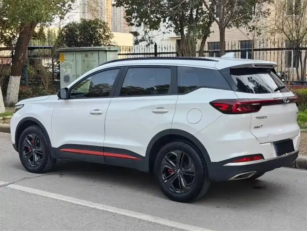 Chery Tiggo 7 — фото 5