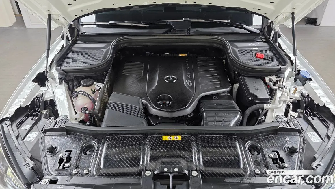 Mercedes-Benz GLE-Class — фото 10