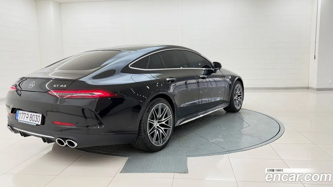 Mercedes-Benz AMG GT — фото 8