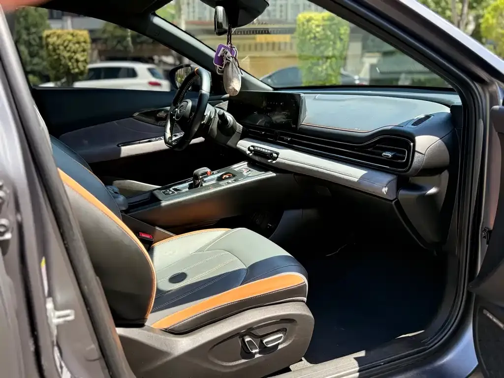 GAC Motor Shadow Leopard — фото 3