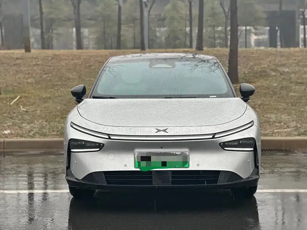XPeng P7+ — фото 10