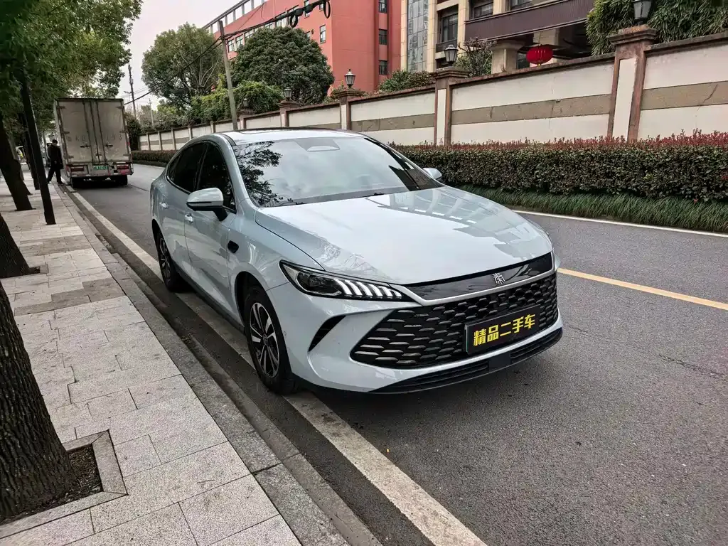BYD Qin PLUS — фото 9
