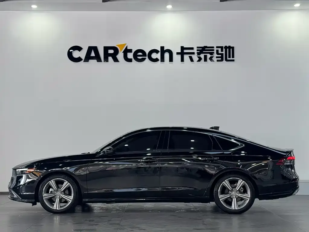 Honda Accord — фото 2